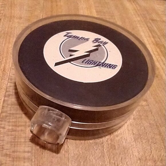 Vintage Tampa Bay Lighting NHL Hockey Puck Made In Czechoslovakia Official - Picture 5 of 10